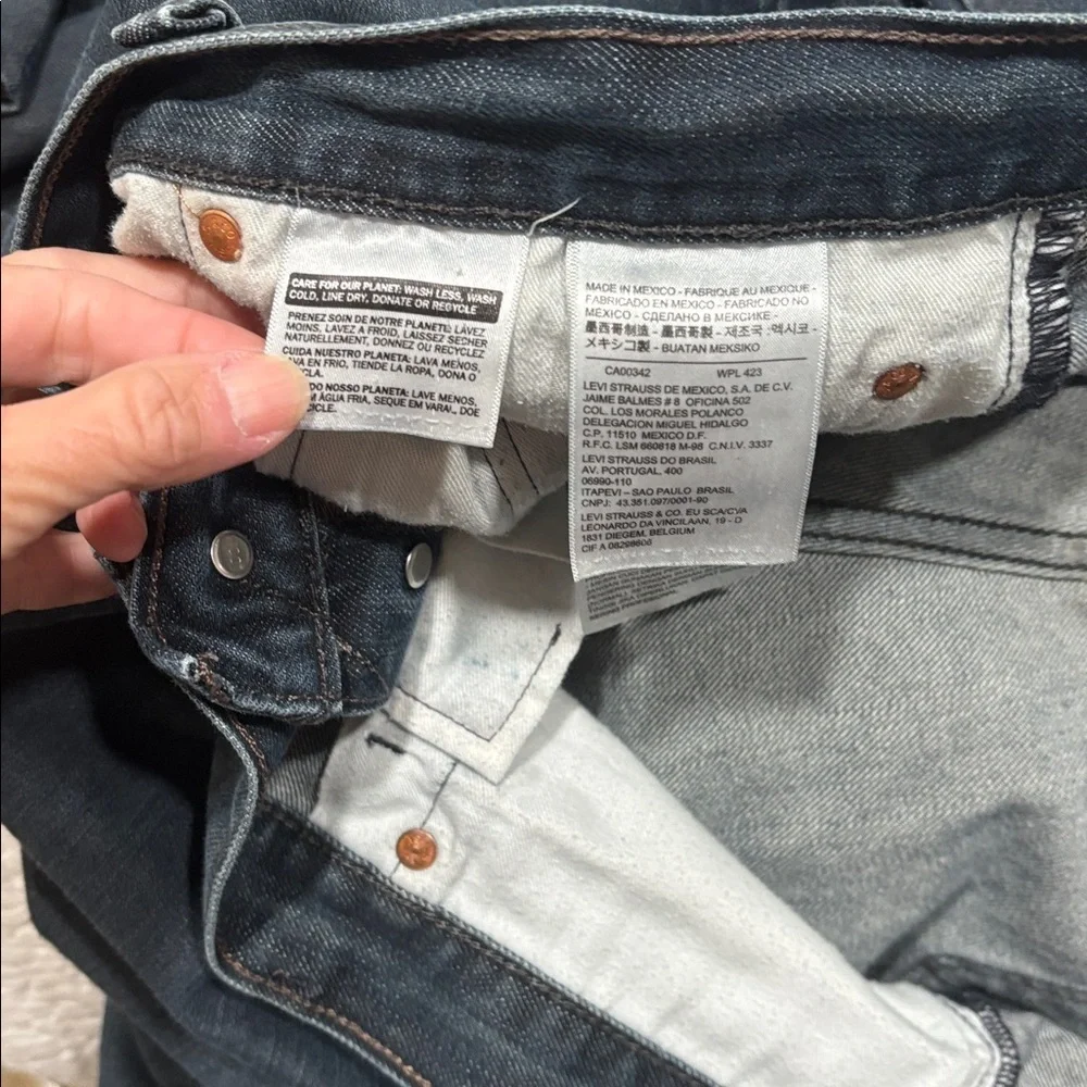 Levi’s 501 dark wash w44 L32